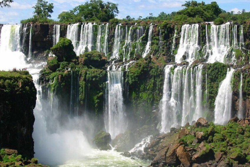 Tour to Iguaçu Brazilian Falls from Argentina