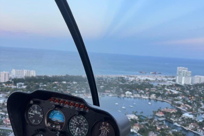 Helicopter Tour-Miami Iconic Coast and City Views 4