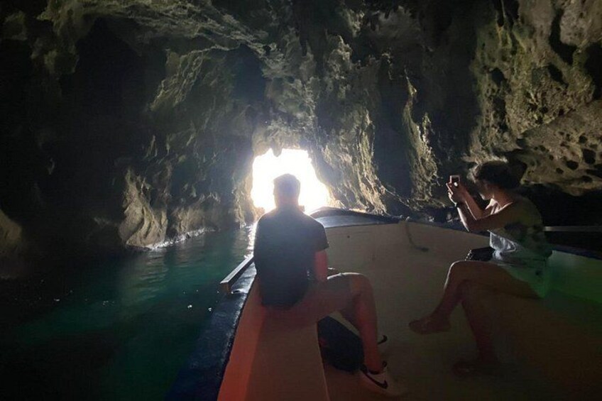 Boat tour Ortigia, sea caves and Pillirina 2h 5