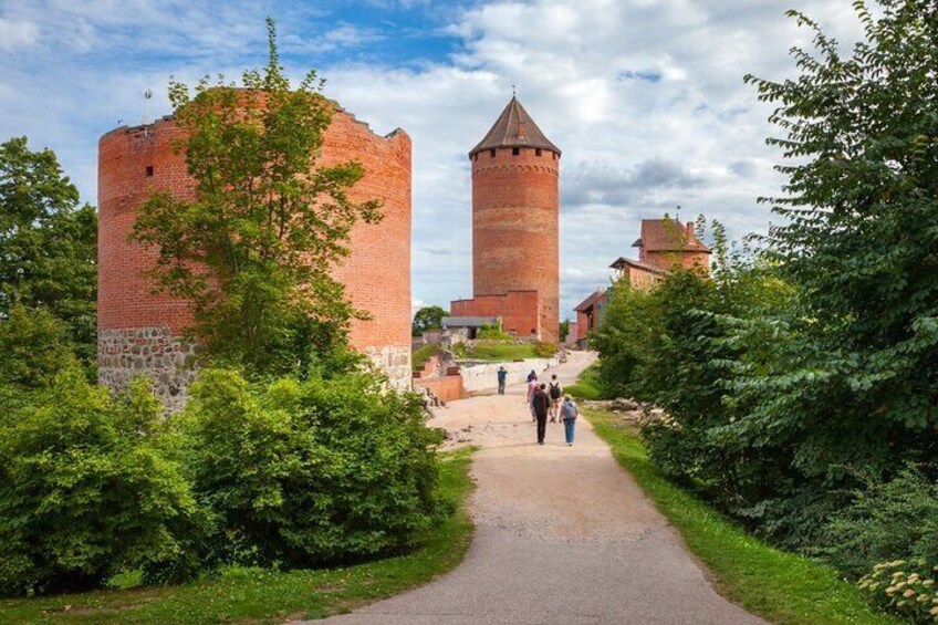 Sigulda's Hidden Gems Romantic Walking Tour