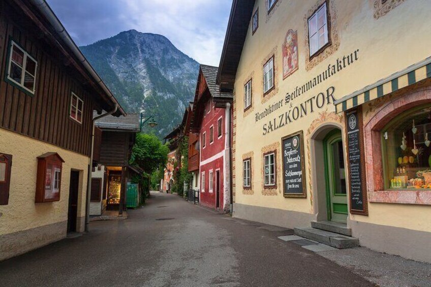 Enchanting Hallstatt Alpine Romance Tour