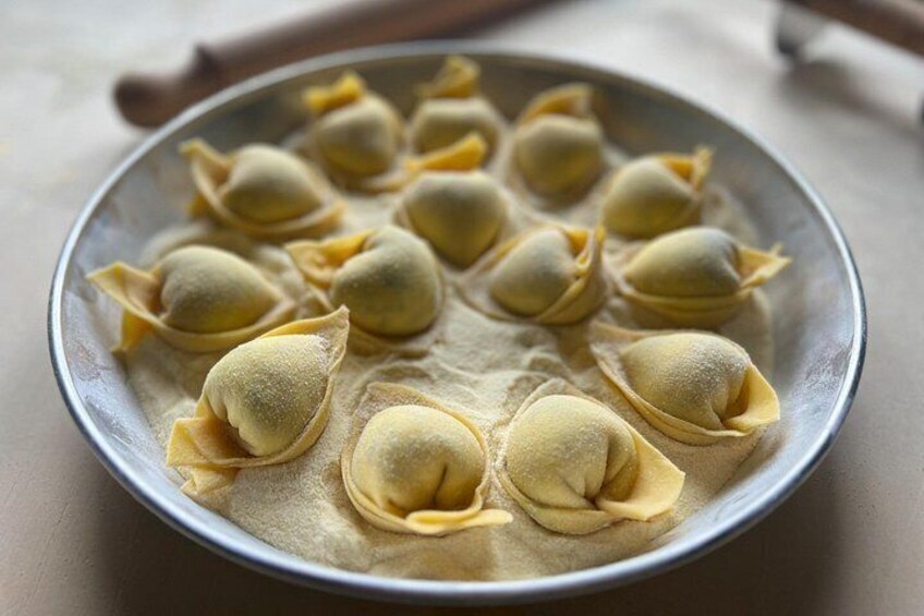Cappellacci nonna style, ricotta and spinaci 3