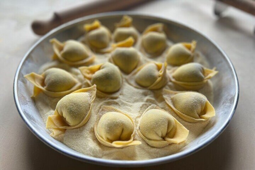 Cappellacci nonna style, ricotta and spinaci 3