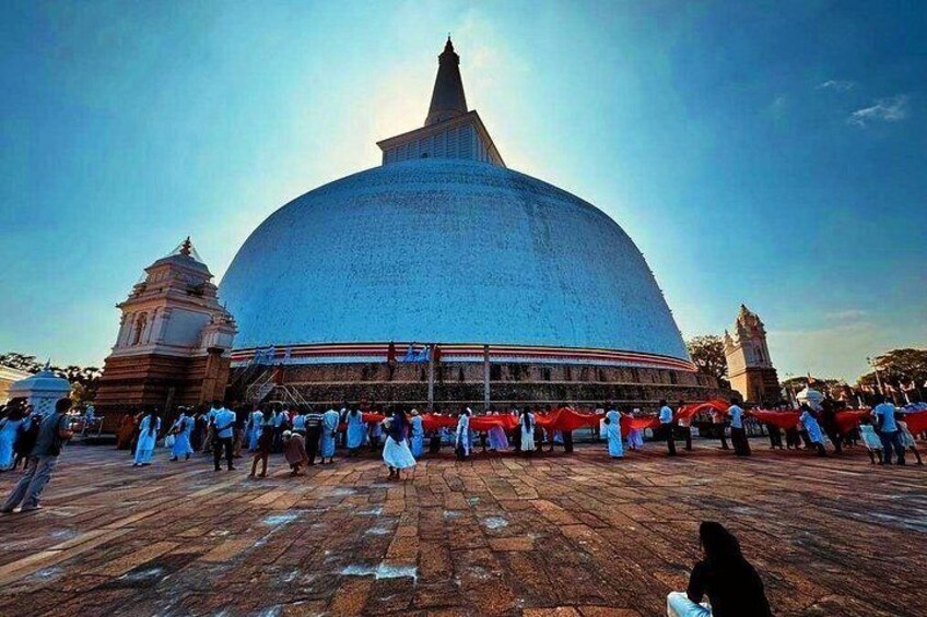 Anuradhapura Ancient City Small Group Tour 2