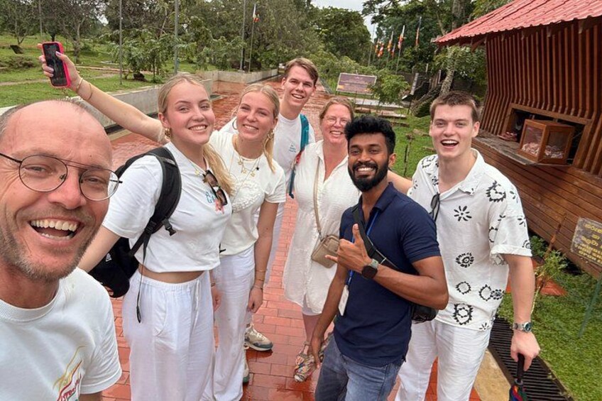 Anuradhapura Ancient City Small Group Tour 3