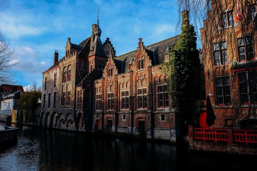 Incredible Bruges - Private Walking Tour for Couples 3