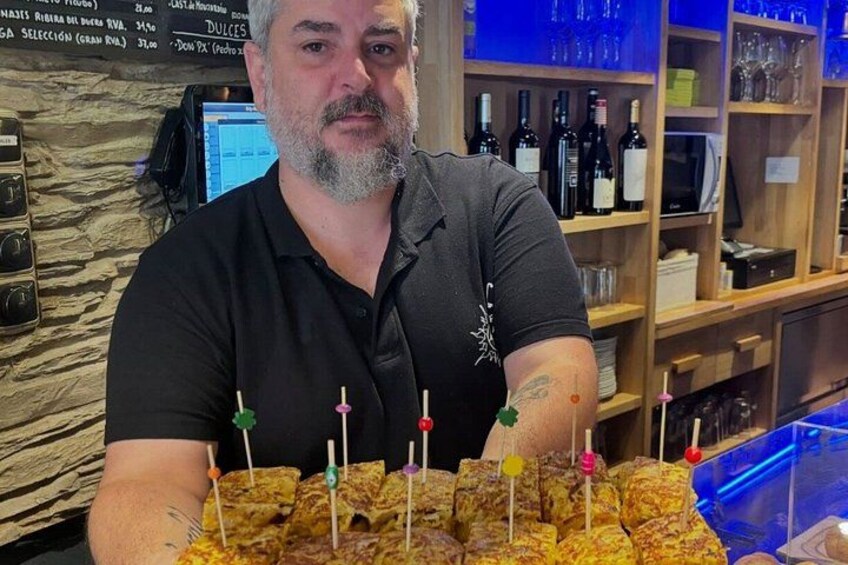 San Sebastian: Private Txakoli Wine Tasting & Hondarribia pintxos 3