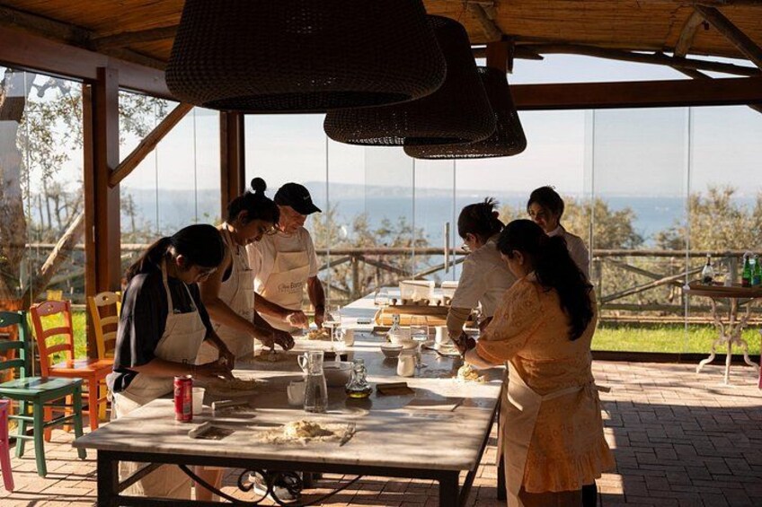 Pasta & Traditional Sorrento Cuisine with Pickup - 100% Hands On 2