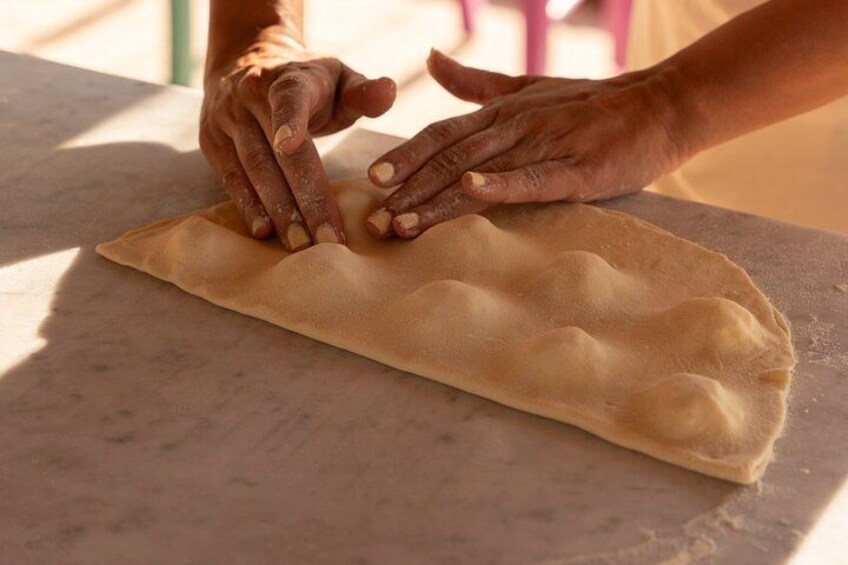 Pasta & Traditional Sorrento Cuisine with Pickup - 100% Hands On 2