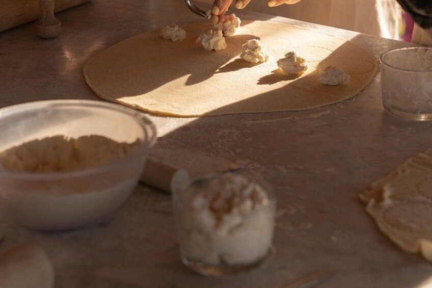 Pasta & Traditional Sorrento Cuisine with Pickup - 100% Hands On 2