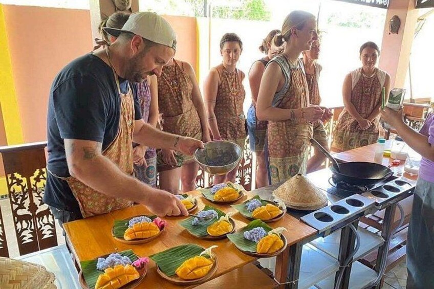 Cooking Evening Class Chiang Mai Visit Organic Garden and Market 2