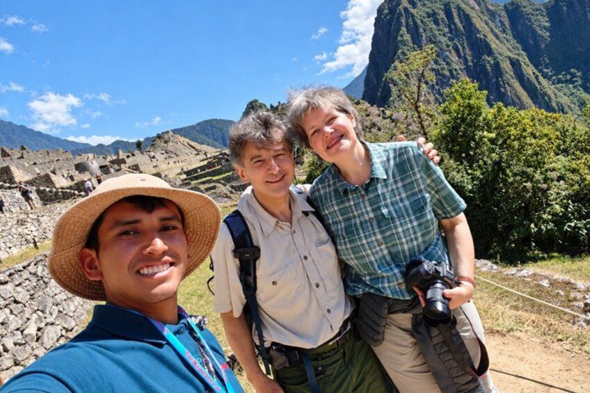 Machu Picchu: Private Tour Guide Service (2–3 Hours) 3