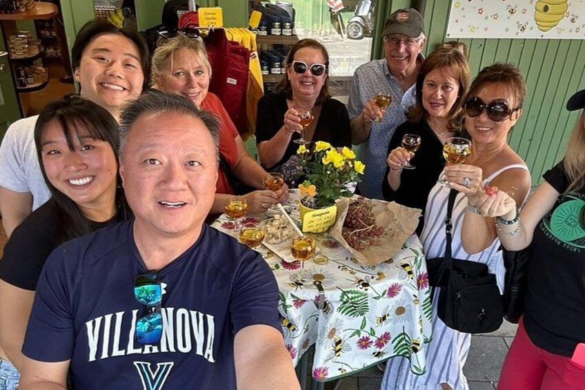 Lunch Like a Local: Munich's ORIGINAL Viktualienmarkt Food Tour 4
