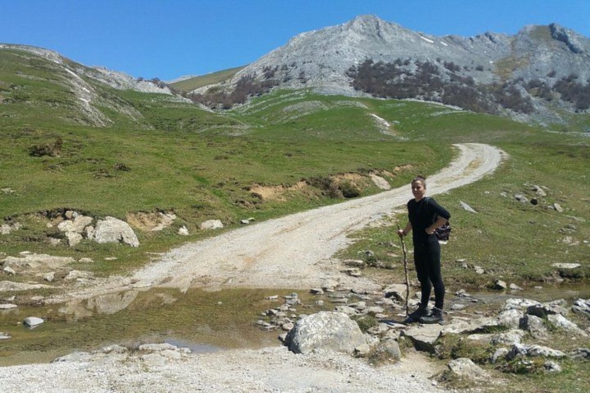 Private Aizkorri Full-Day Trek from San Sebastian 2