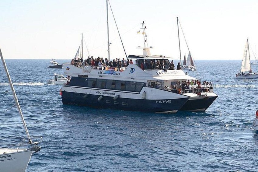 Las Golondrinas Barcelona 60-min Boat Tour 4