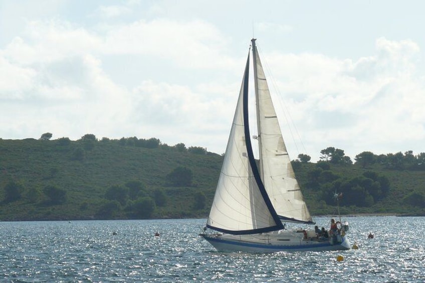 Full Day Sailing Yacht Trip in Menorca 1
