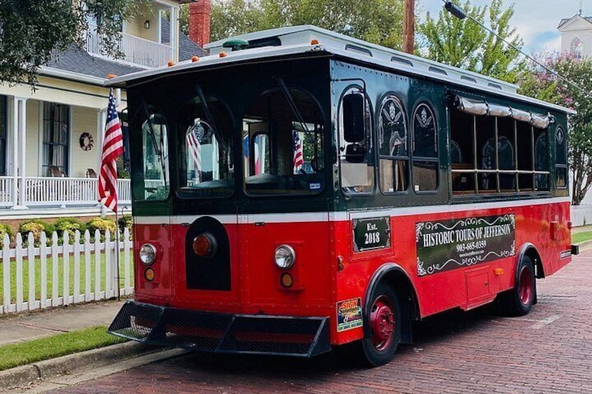 1 Hour Trolley Tour and Bike Rentals in Jefferson, Texas 3