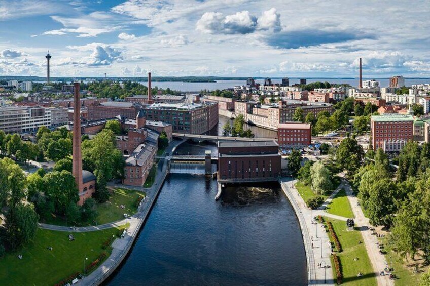 Enchanting Tampere Romantic Walking Tour