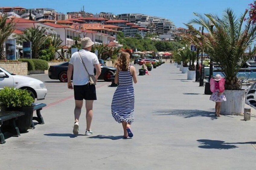 Scenic Private Tour in Sveti-Vlas for Lovebirds 2