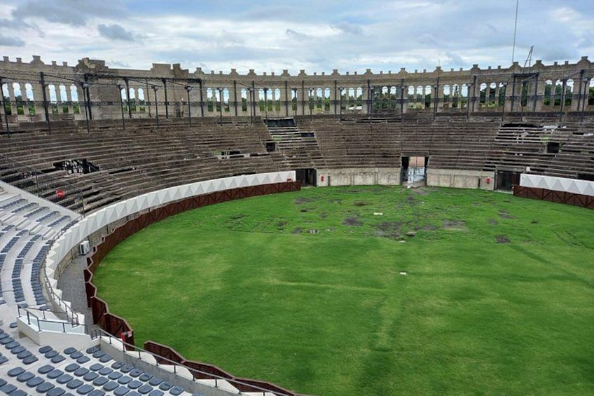 Bullring arena 4