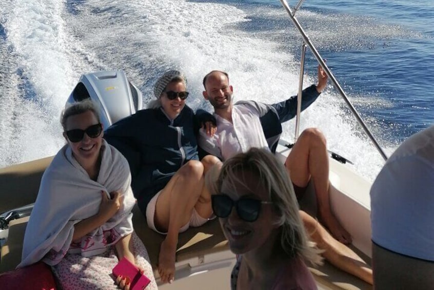 Blue Cave & Hvar, 5 Islands Speedboat with Luxury Seats in Shade 2