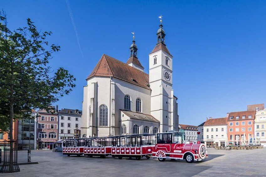 City tour through Regensburg with the little train 3