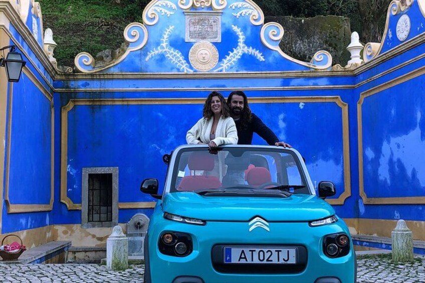 Private Sintra Tour Palaces and Coast by Vintage Car or Jeep 3