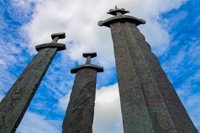 Swords in Rock monument and Stavanger highlights private tour 4
