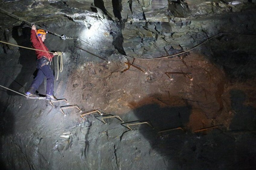 Climb in the Mine 4