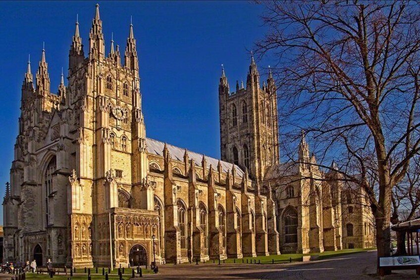 A large Gothic cathedral with intricate architecture and a tall tower. 2