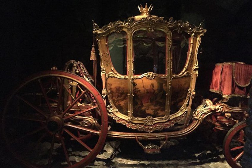 Royal Coupe Carriage 5