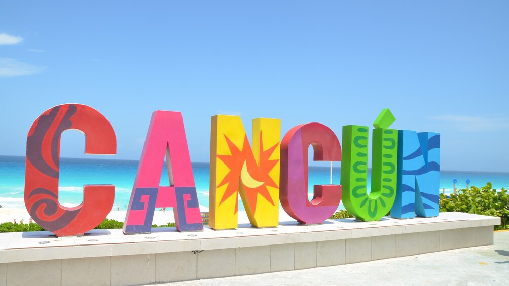 Cancun Hop-on Hop-off City Tour