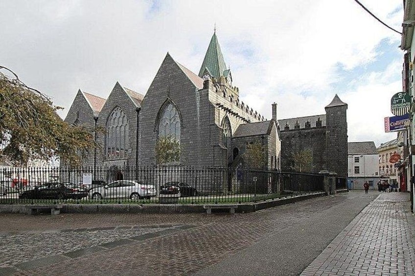 Galway's City Centre: A Self-Guided Audio Tour 2