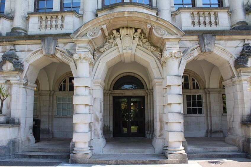 St Luke's University 4