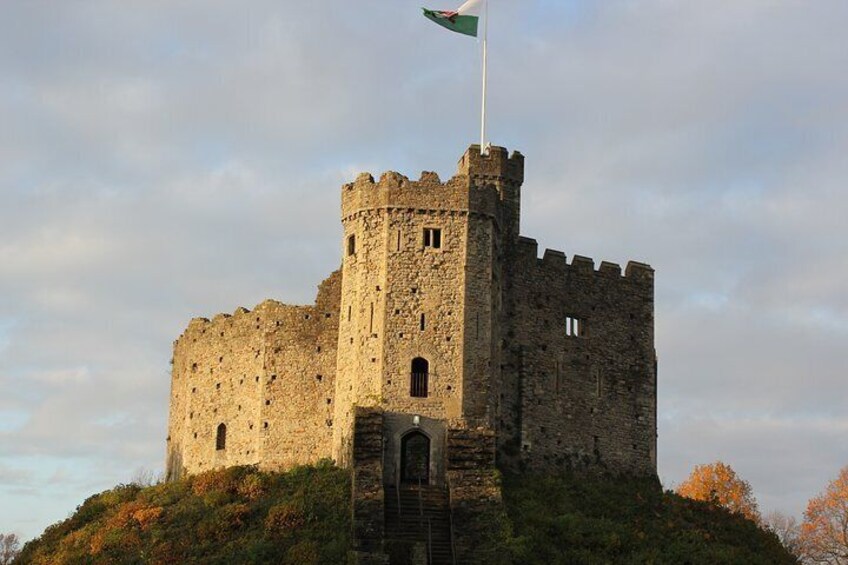 The motte of Cardiff Castle, with the Welsh flag flying proudly. 1