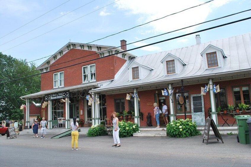 Day trip on Quebec Historic Road, Chemin du Roy (Montreal to Trois-Rivières) 4