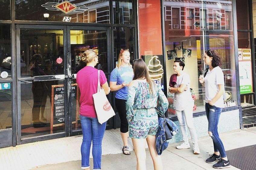 Downtown Asheville Tip-Based Sightseeing Walking Tour 3