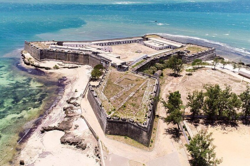 Romantic tour in Island of Mozambique 2
