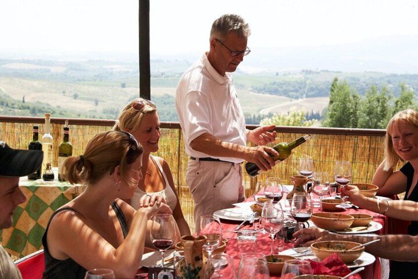 Lunch and Wine tasting in Organic farm Tenuta Casanova 5