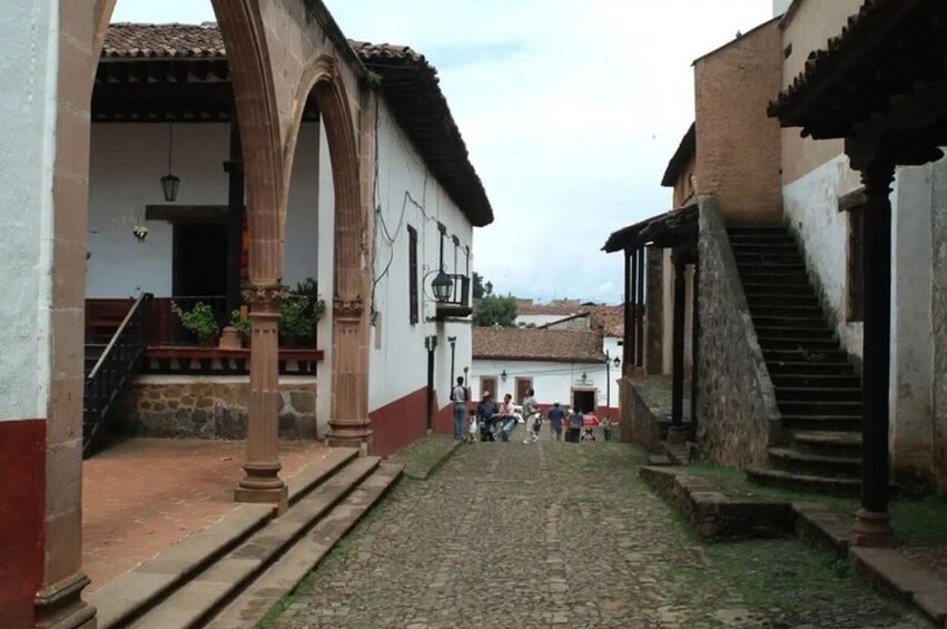 Route Don Vasco I - Traditional Patzcuaro from Morelia