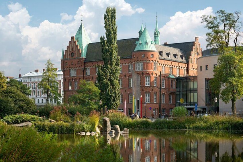 Malmö Full Day Private Trip, Sightseeing Tour & Lunch Option 1
