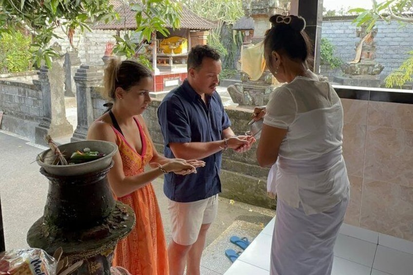 Ubud Tour - Balinese Healing By Shaman And Self Purification 2