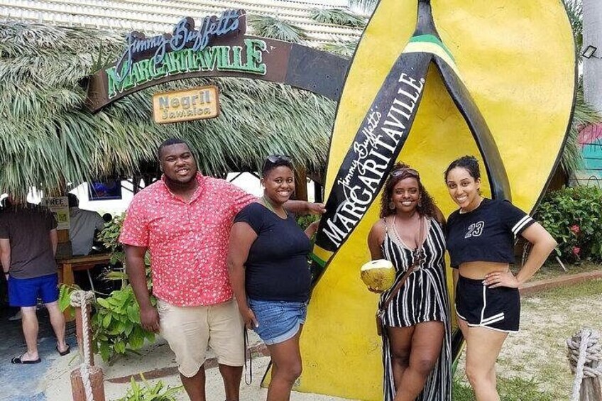 Private Negril Tour: 7 Mile Beach, Blue Hole & Rick’s Café Sunset 2