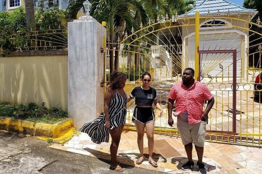 Private Negril Tour: 7 Mile Beach, Blue Hole & Rick’s Café Sunset 3