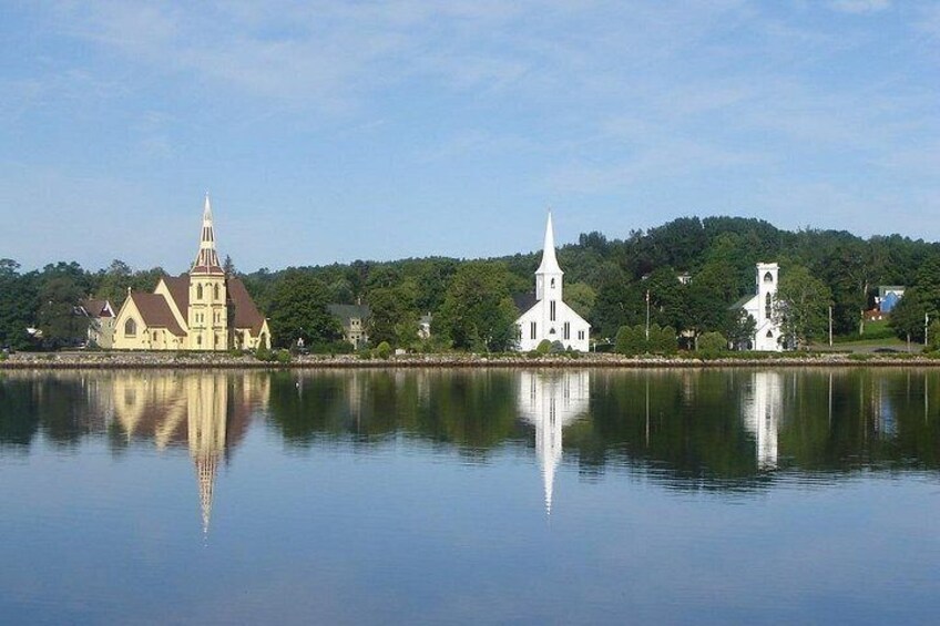 Trinity Church's Mahone Bay 2