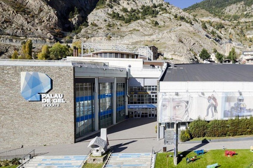 A building with a sign reading 'Palau De Gel Andorra.' 4