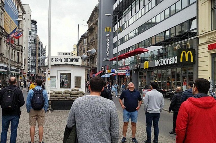 Private Walking Sightseeing Local Berlin Tour Guides up 15 Person 1