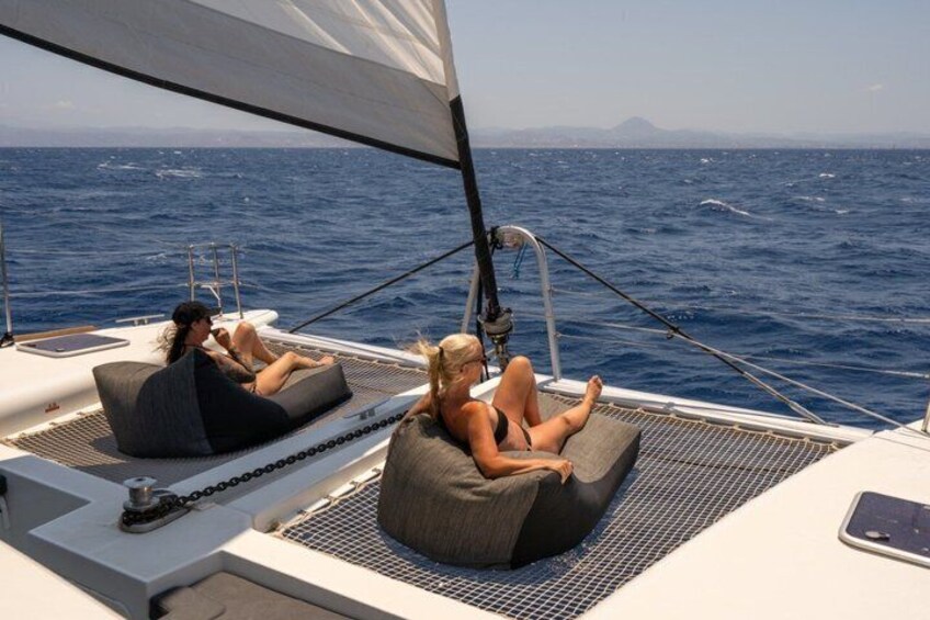 Heraklion: Dia Catamaran Cruise Mediterranean Meal & Water Fun 4