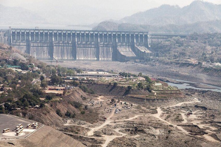 Day Trip to Statue of Unity (Guided Full Day Sightseeing Tour from Vadodara) 3