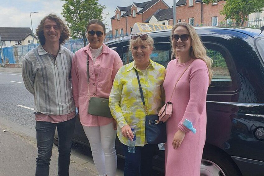 Iconic Belfast Black Cab Tour 3